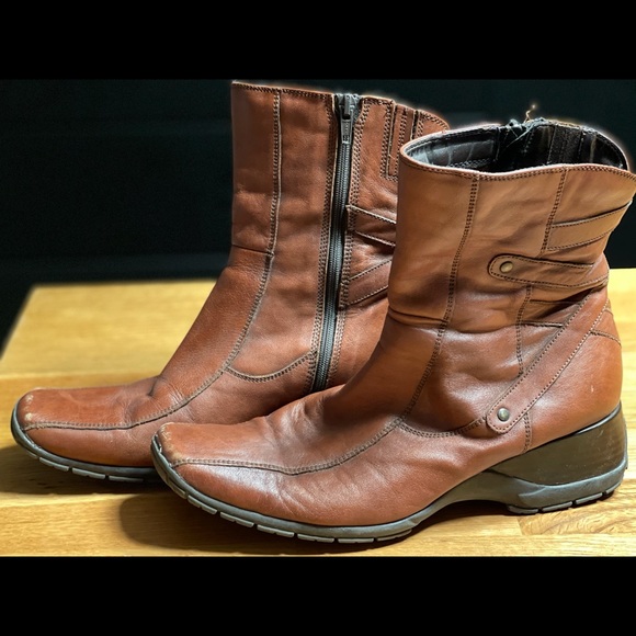 Clarks leather boots - Picture 3 of 5
